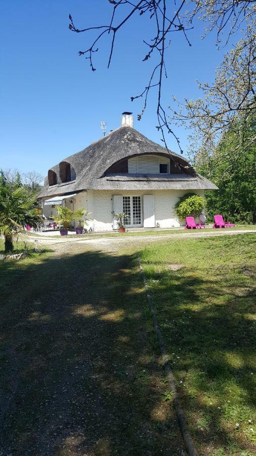 La Belle Chaumiere Panzió Bretagne-de-Marsan Kültér fotó